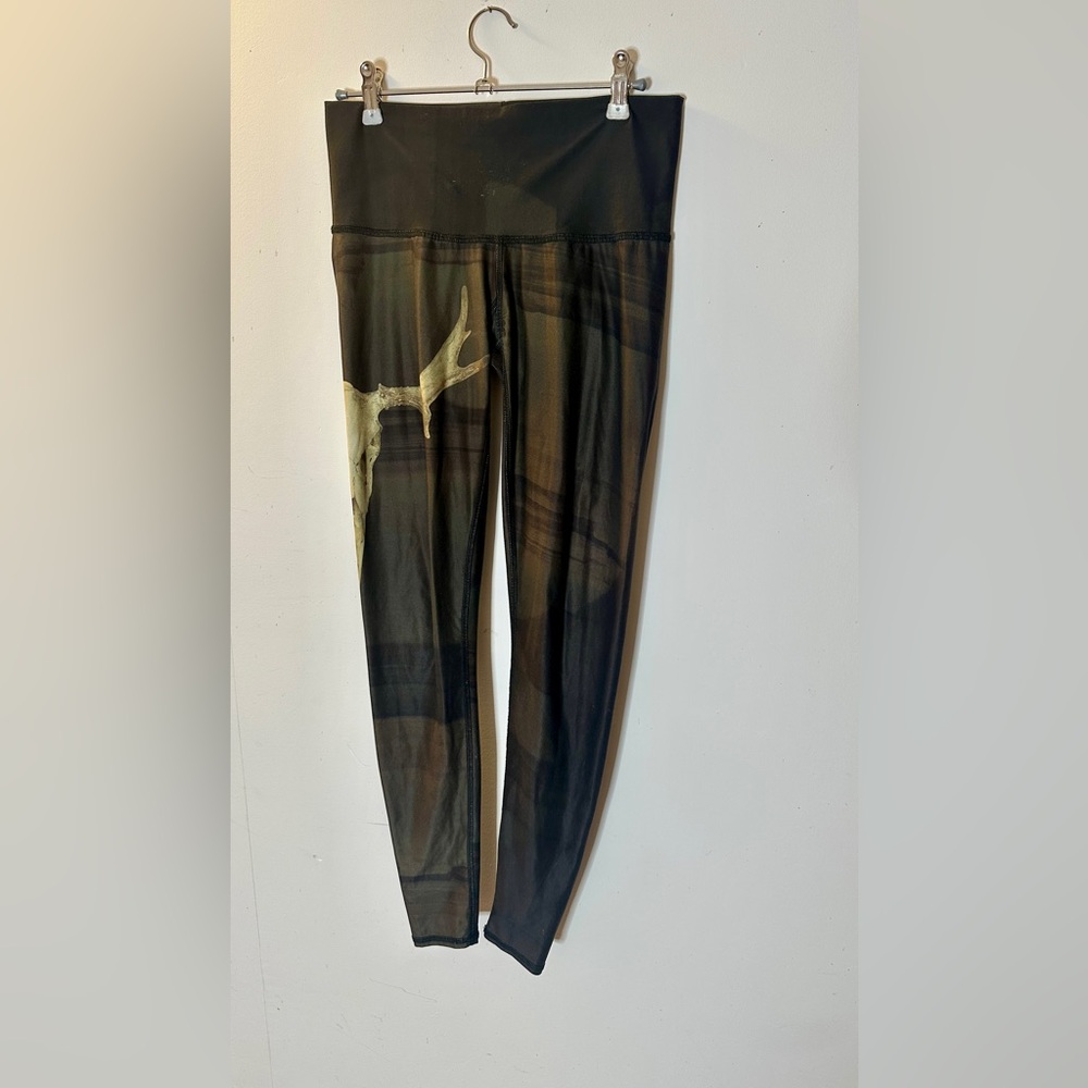 TEEKI Deer Medicine Hot Pant, full length, size small small